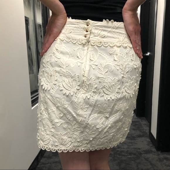 Zara mini skirt in white - Picture 7 of 8
